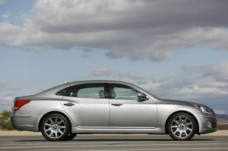  Hyundai Equus 2012 года  (фото 7 из 41)